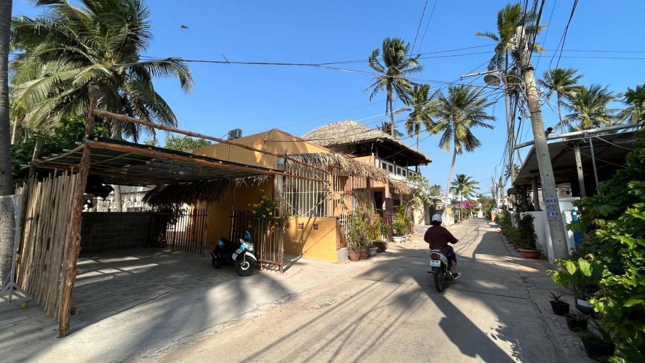 Mi Nhon Em Hotel Muine Mui Ne Exterior photo